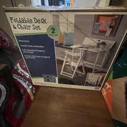 Foldable Desk And Chair Set 