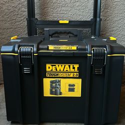 Dewalt Tough System 2.0 Rolling Tool Box
