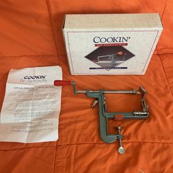 Apple Corer-Peeler-Slicer