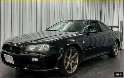 2000 Nissan Skyline