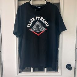 Black Pyramid Drip Logo Black T-Shirt size XXL
