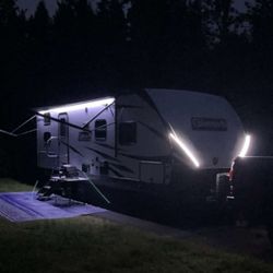 2021 Coleman RV trailer (Dutchmen)