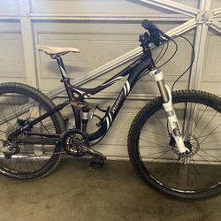 27.5 Specialized Safire Bike