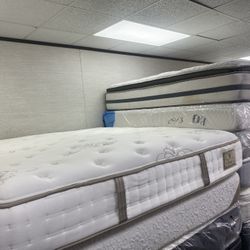 King Mattress Stearns& Foster Extra Firm 