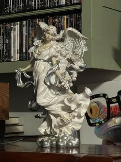 Angel statue sculpture ceramic figurine