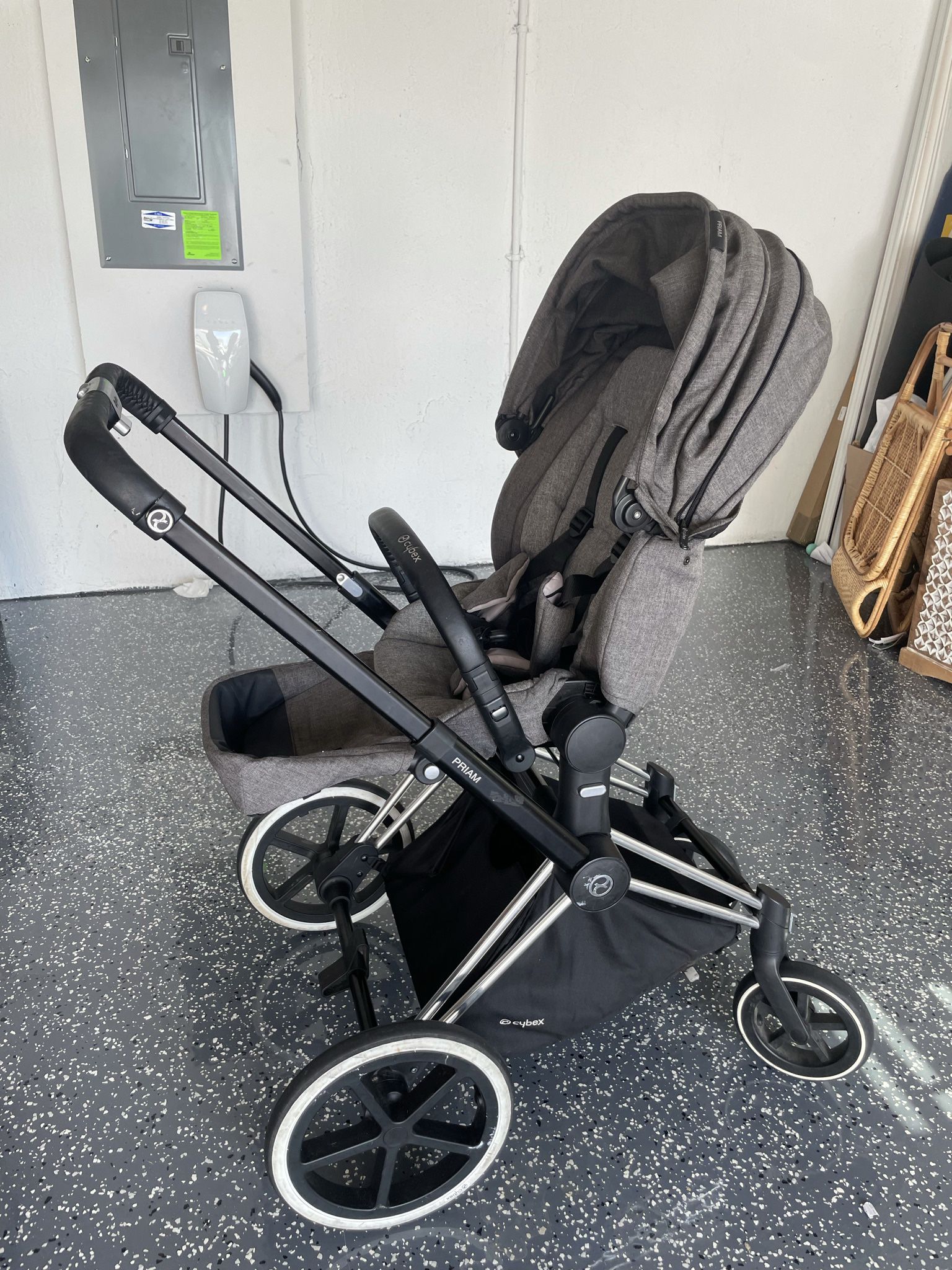 PICKUP TODAY Cybex Priam Stroller + Carry Cott 