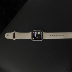 Apple watch SE 2024