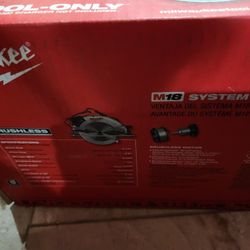 M18 18V Lithium-Ion Brushless Cordless 7-1/4 in. Circular Saw (Tool-Only)