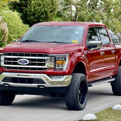 FORD F-150 LARIAT 2022