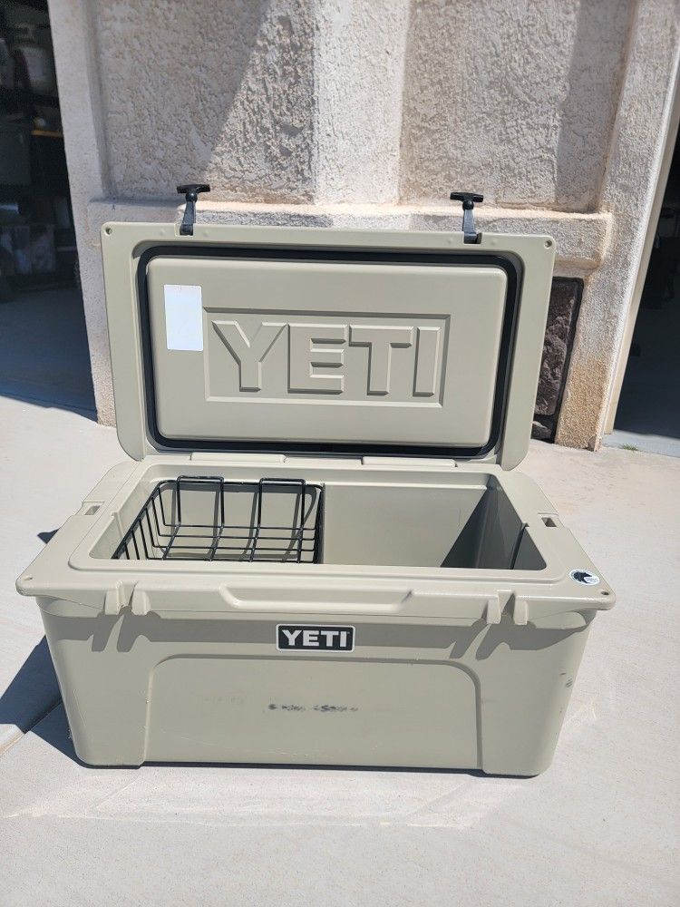 YETI Tundra 65 Hard Cooler