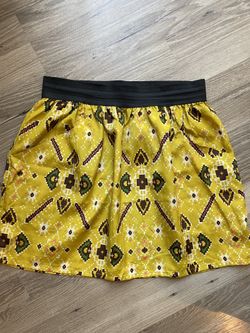 Cute Women’s boutique Skirt! (Size L)