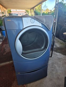 Washer and dryer set whirlpool Kenmore