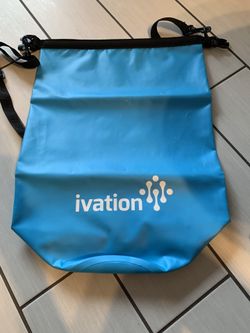 Ivation 1.5 Liter Waterproof Floating Dry Bag