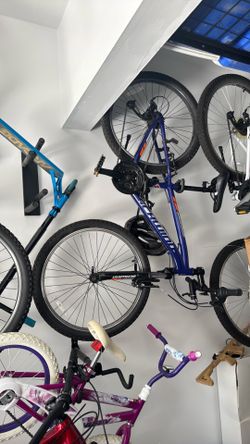 SCHWINN BOY RANGER 24" MOUNTAIN BIKE - NAVY