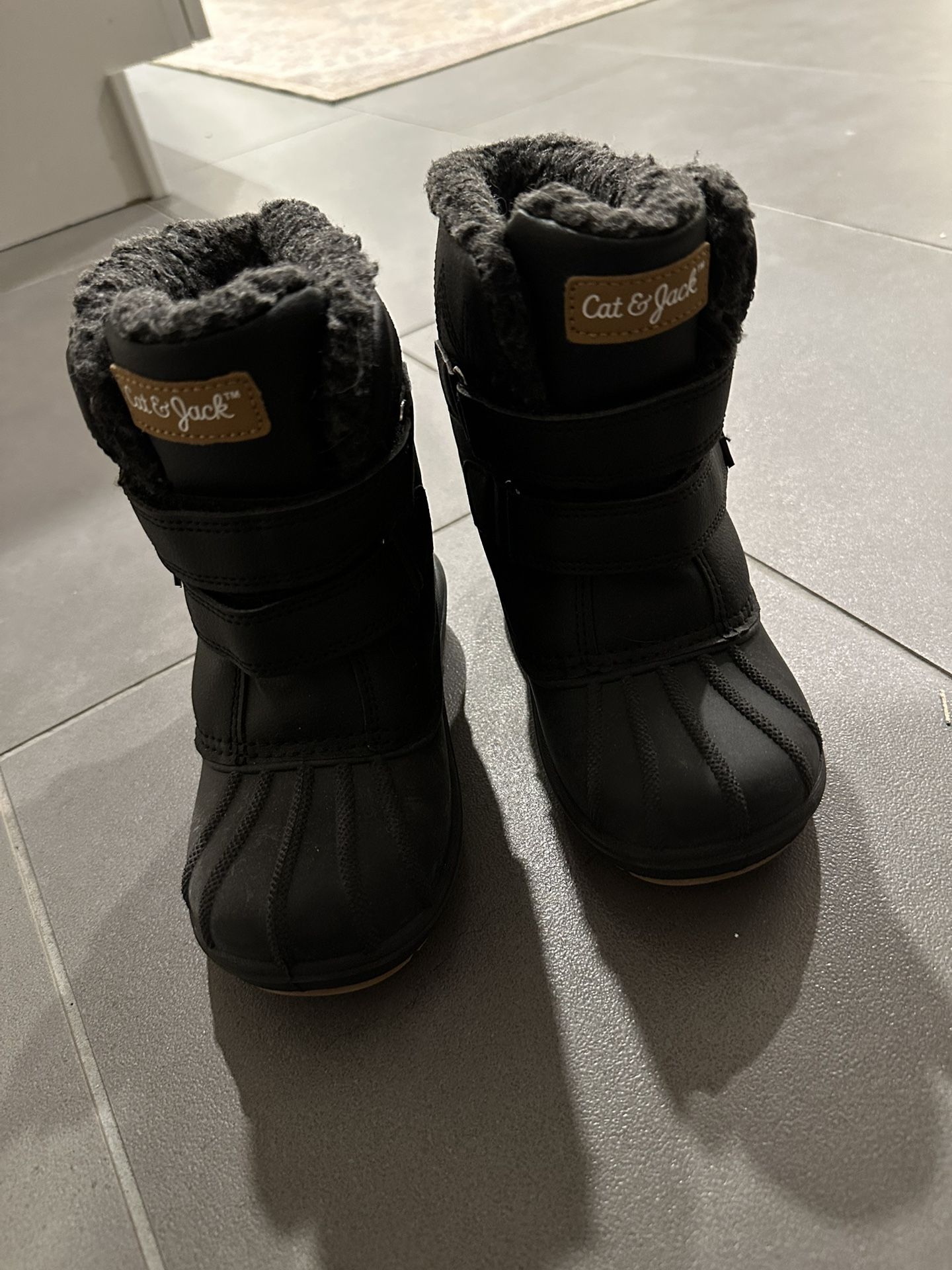 FREE - Cat & Jack Toddler Size 10 Snow Boots