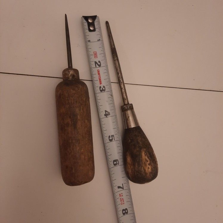 Vintage Wood Handle Ice Pick And A Bolstered Awl. Lots Of Patina. 2 Piece Set.