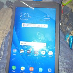 SAMSUNG GALAXY TAB E MNEW CONDITION, UNLOCKED, HAS SIM  AND SD CARD SLOTS. SELL FOR $50 OBO