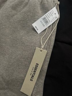 Essentials sweats XL new