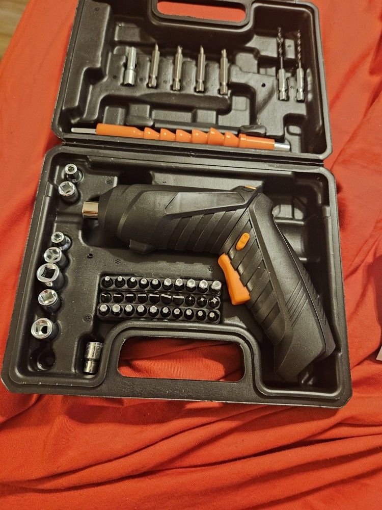 Mini Drill Set. 30 Atachments.