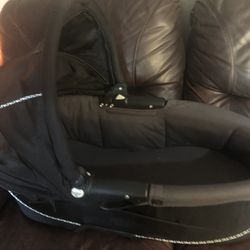 Quinny Dreami Baby Bassinet
