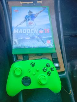 Xbox controller and game