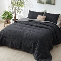 Bedsure Queen Comforter Set, Reversible Cooling & All- Season Bedding, Black All-Season Use, 4 Corner Loops, Ultra-Soft Nylon- Polyester Blend, Gentle