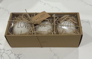 RAE DUNN 3PC CERAMIC ORNAMENT SET NEW