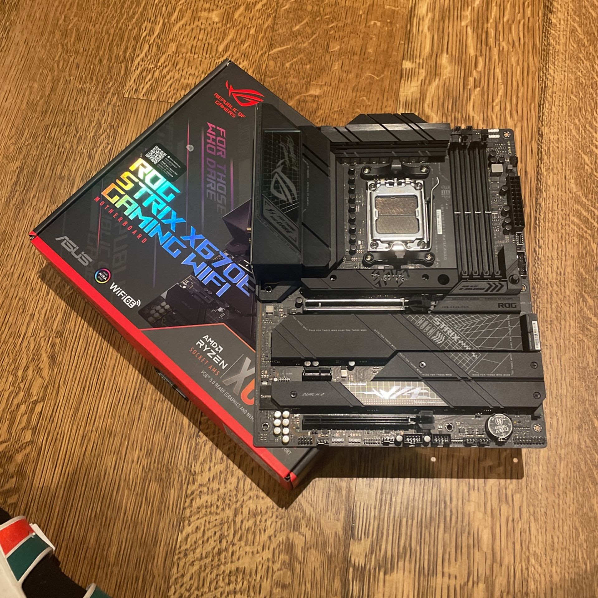 Asus ROG X670E-F Gaming Motherboard