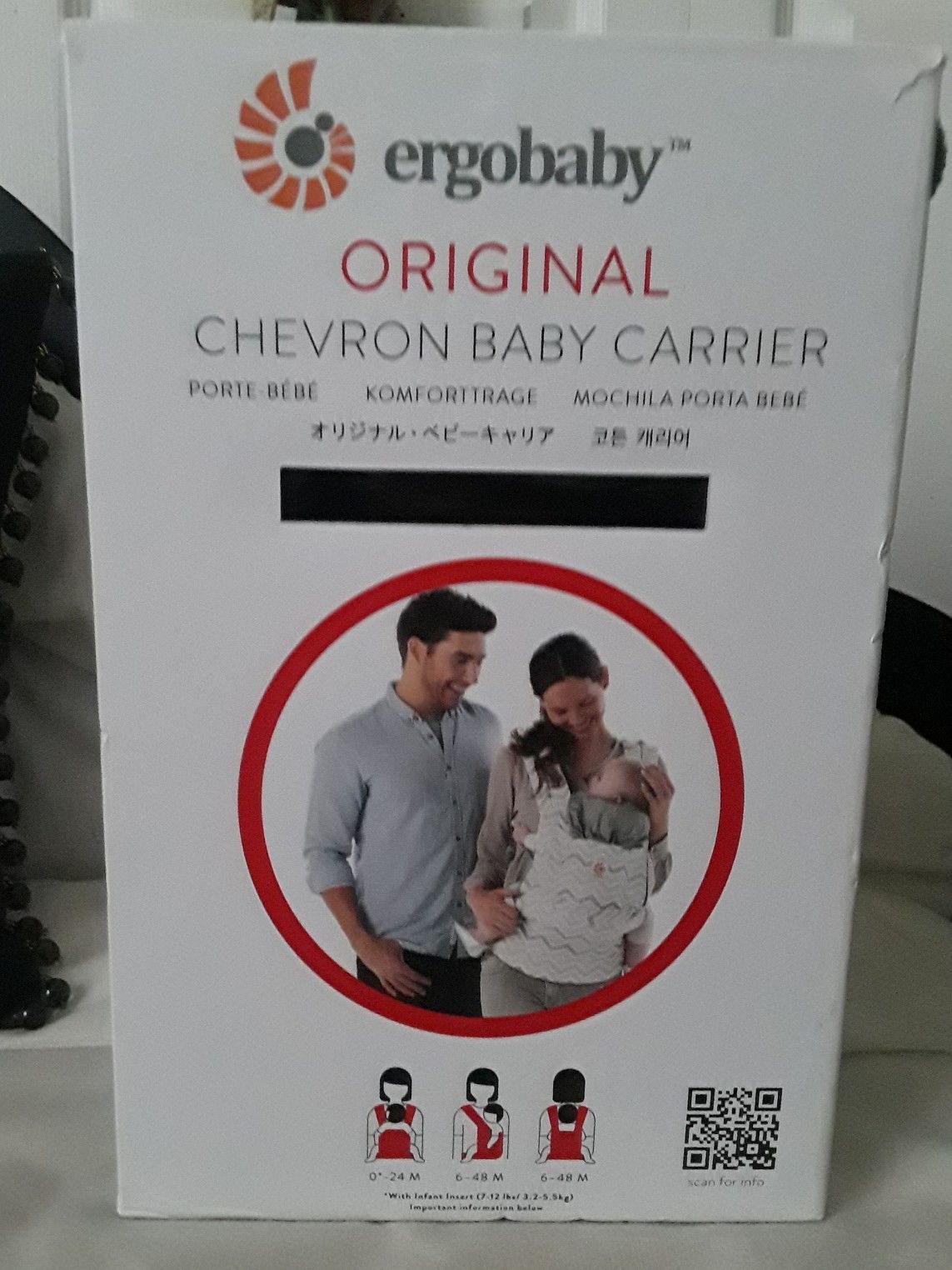 Ergobaby Original Chevron Baby Carrier Includes Insert