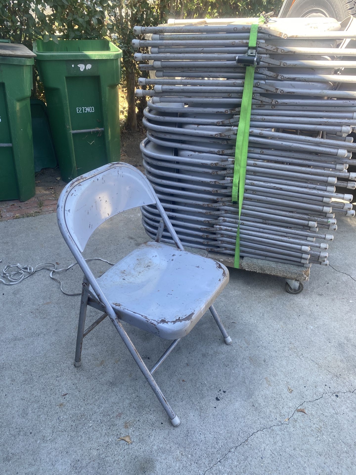 Metal foldable chairs