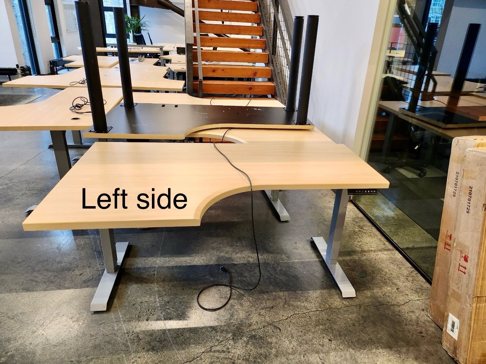 Adjustable Standing Electric Desk