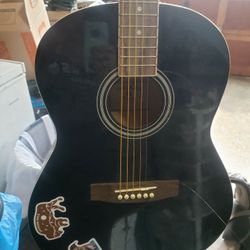 Black Guitar Indiana Dakota