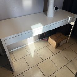 White Ikea desk 