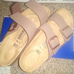 Women's Birkenstock Sandals Size 7