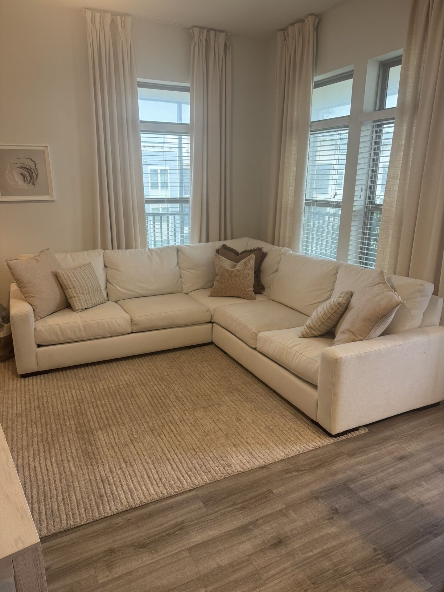 White Edgewater Sectional City Furniture