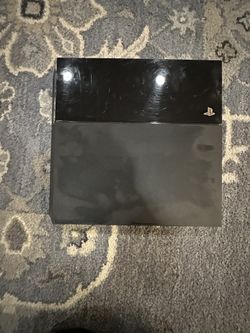 PS4 With 2 Controllers.