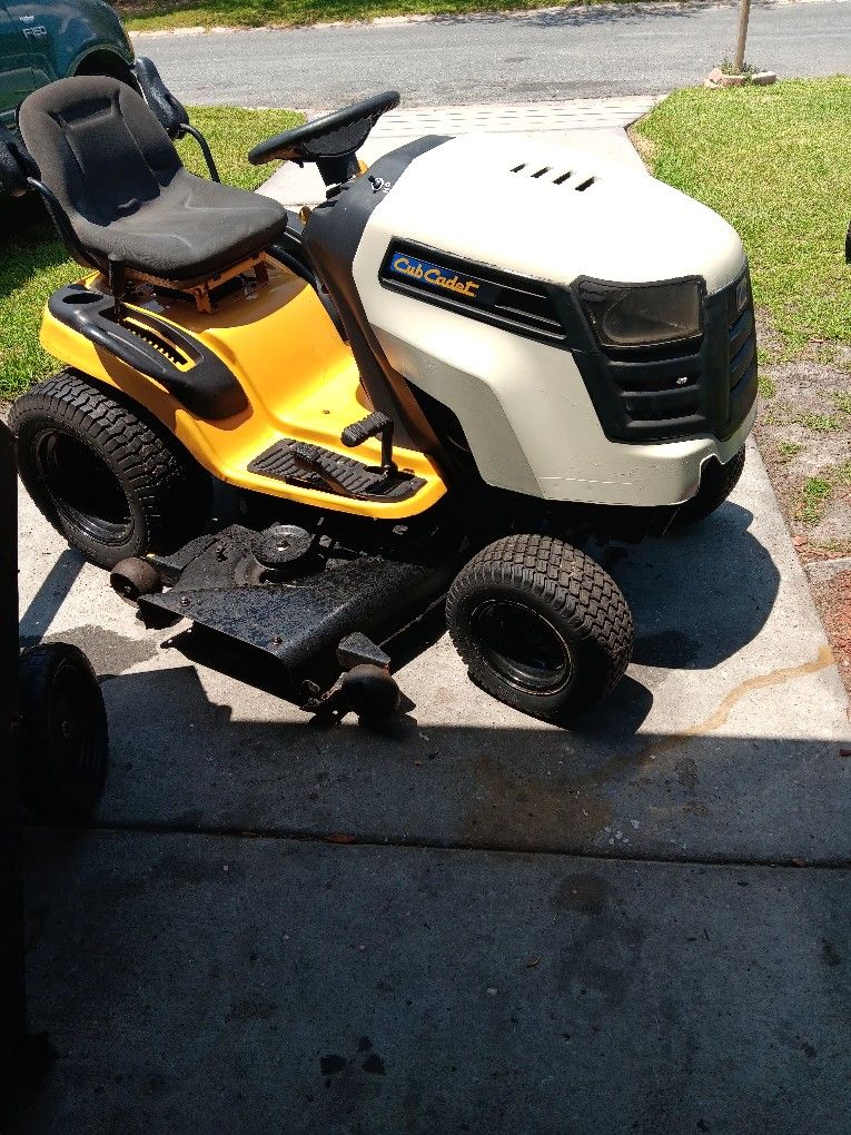 Cub Cadet Rider 