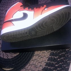 Jordan 1 Mid Se Turf Orange 