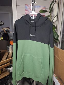 Primitive Two Tone Hoodie (XL)