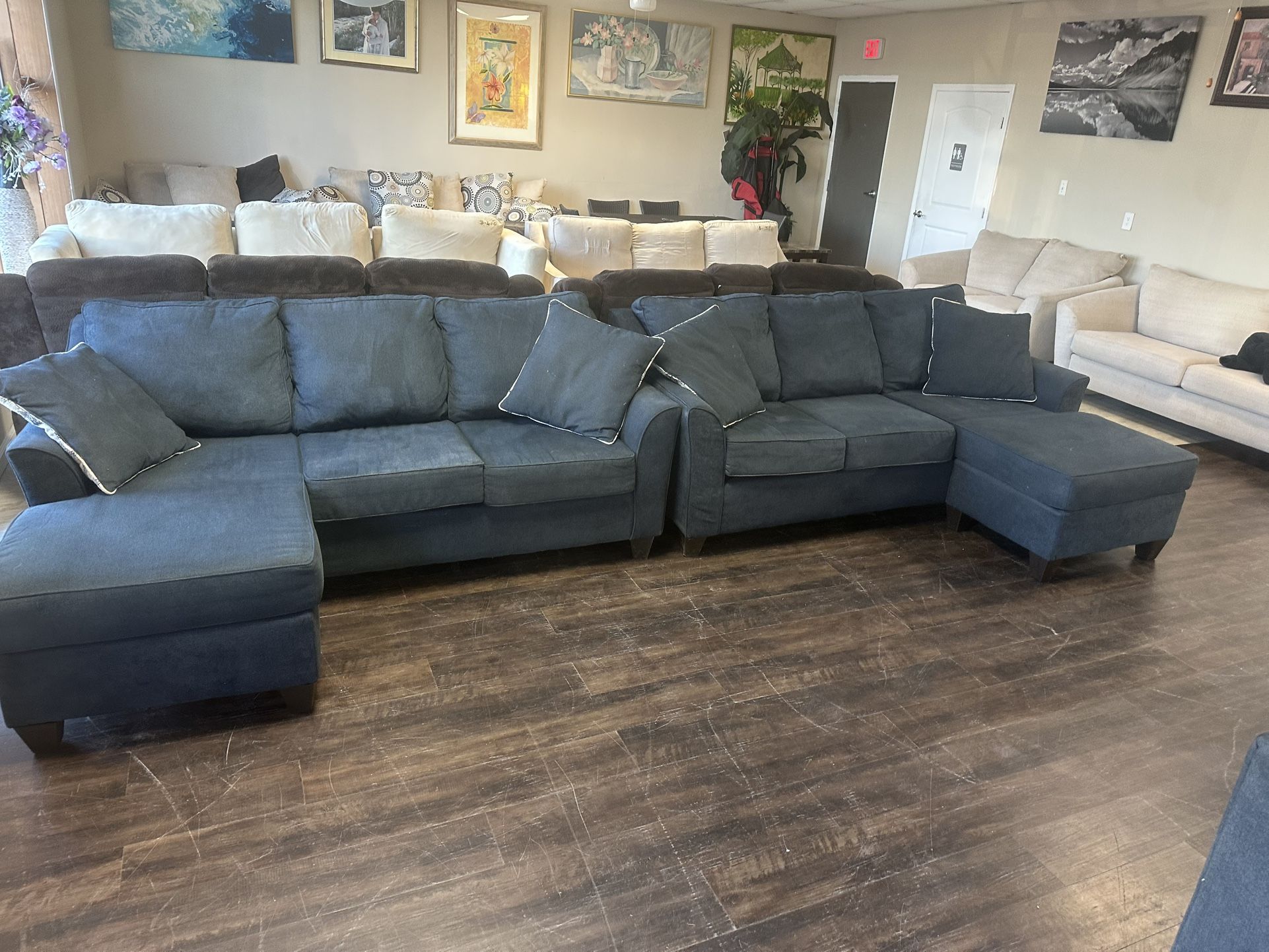 SECTIONAL SOFA FREE DELIVERY π
