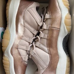 Jordan 11 Rose Gold