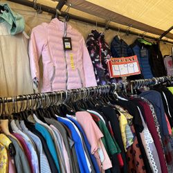 Chamarras 🧥 Y Sudaderas Para Dama