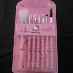 Sanrio Hello Kitty 7 pieces Make Up Brushes Set