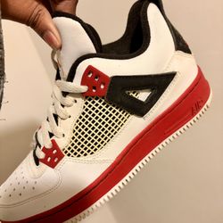 Size 6, WHITE/VARSITY RED-BLACK