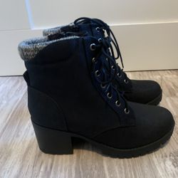 black chunky heel combat ankle boot 