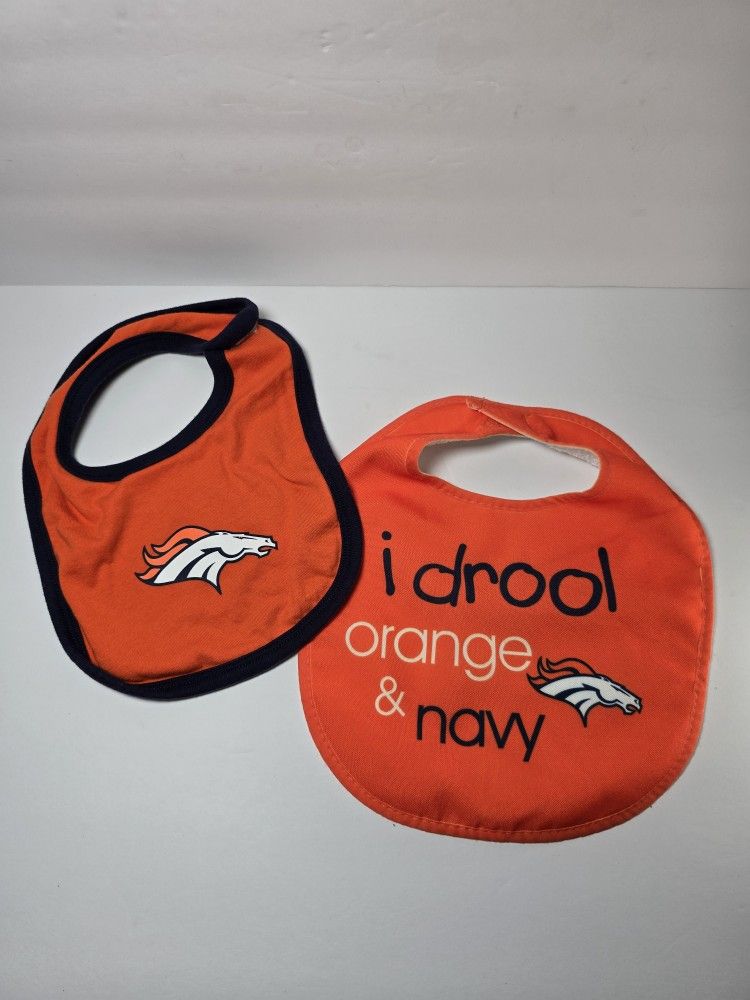 NFL DENVER BRONCOS KIDS BABY BIBS (LOT OF 2) *PRE-OWNED*