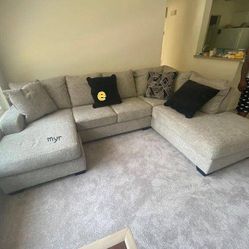 Brand New/ Gray Sectional, Seccional, Couch/ Delivery Available,  Financing Options 