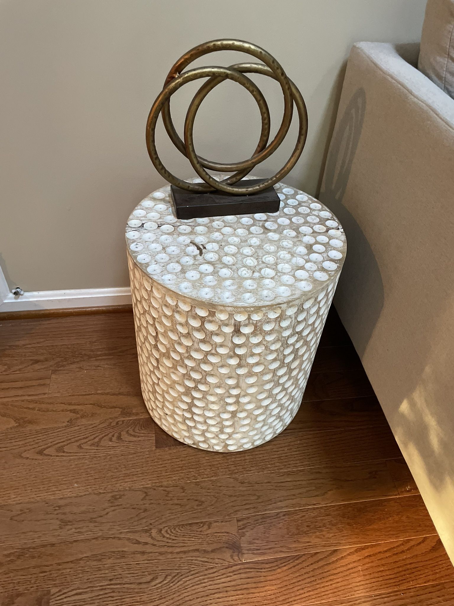 2 End Tables