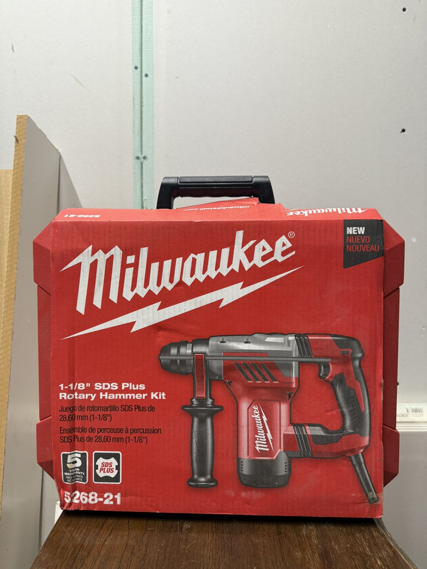 Milwaukee 5268-21 Rotary Hammer Kit