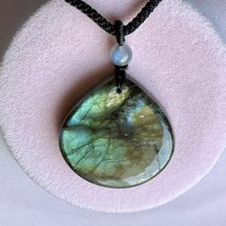 Natural Labradorite